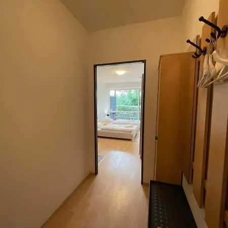 Stadtnahe Wohnung Mit Terrasse Hoechberg Exterior photo